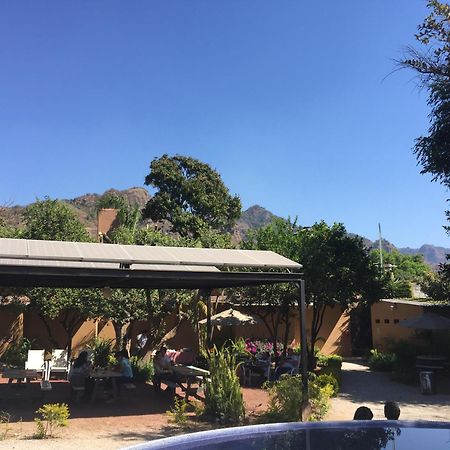 Tubohotel Tepoztlán Exteriör bild
