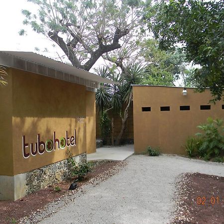 Tubohotel Tepoztlán Exteriör bild